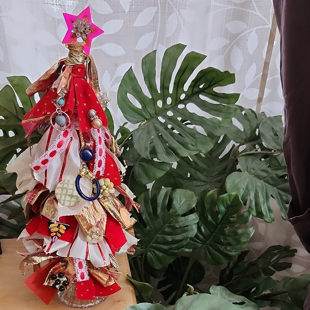 Festive Red and Gold Decorative Christmas Tree